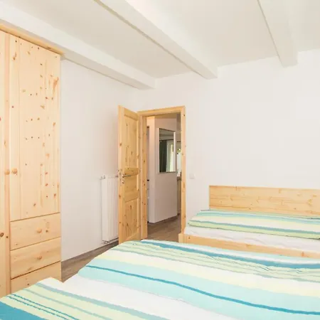 Reihenhaus, 75 Qm, 2 Schlafzimmer レリク